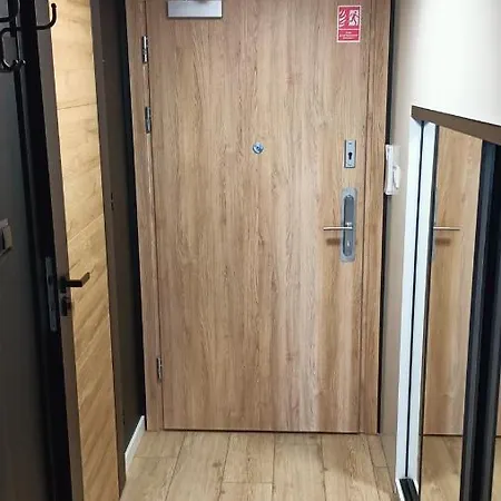 Apartman Droinvest Zarembowicza Lotnisko Airport - Fv *