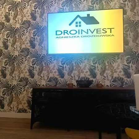 Droinvest Zarembowicza Lotnisko Airport - Fv *