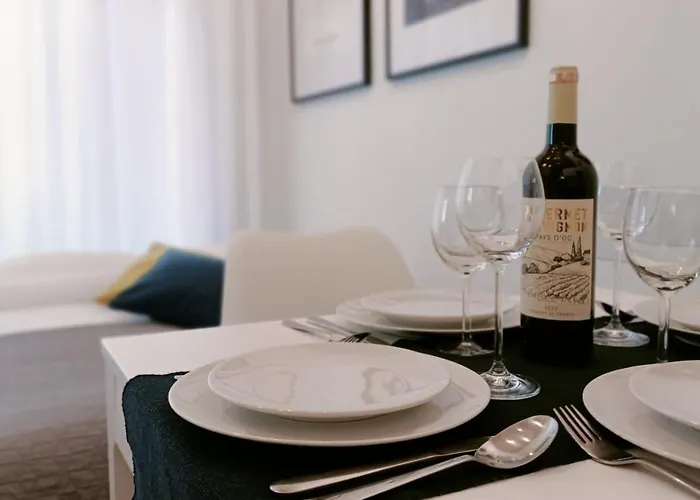 Droinvest Zarembowicza Lotnisko Airport - Fv Vratislav